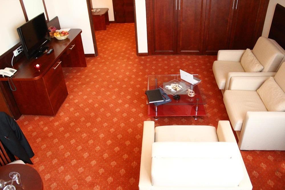 Grand Hotel ซาเกร็บ ภายนอก รูปภาพ